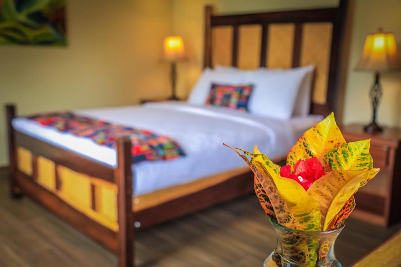 Cassia Hill Resort San Ignacio Bagian luar foto